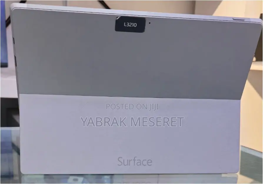 New Laptop Microsoft Surface 3 4GB Intel Core I5 SSD 128GB