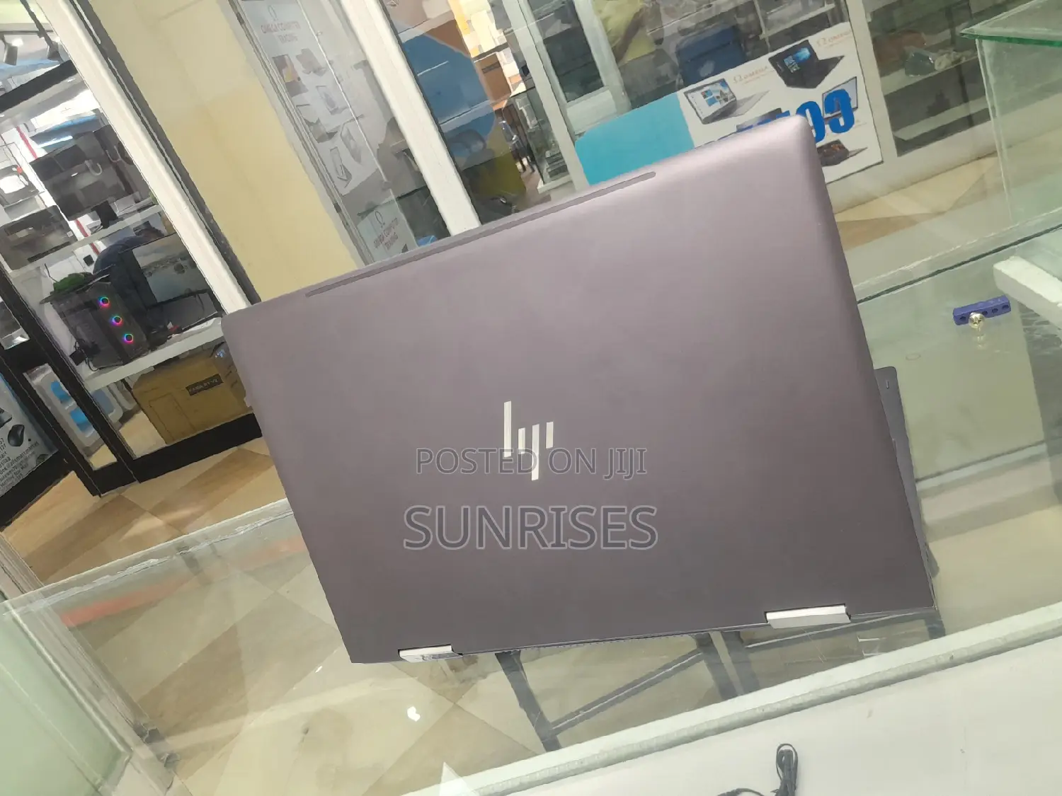 New Laptop HP Envy X360 16GB AMD Ryzen 5 SSD 256GB