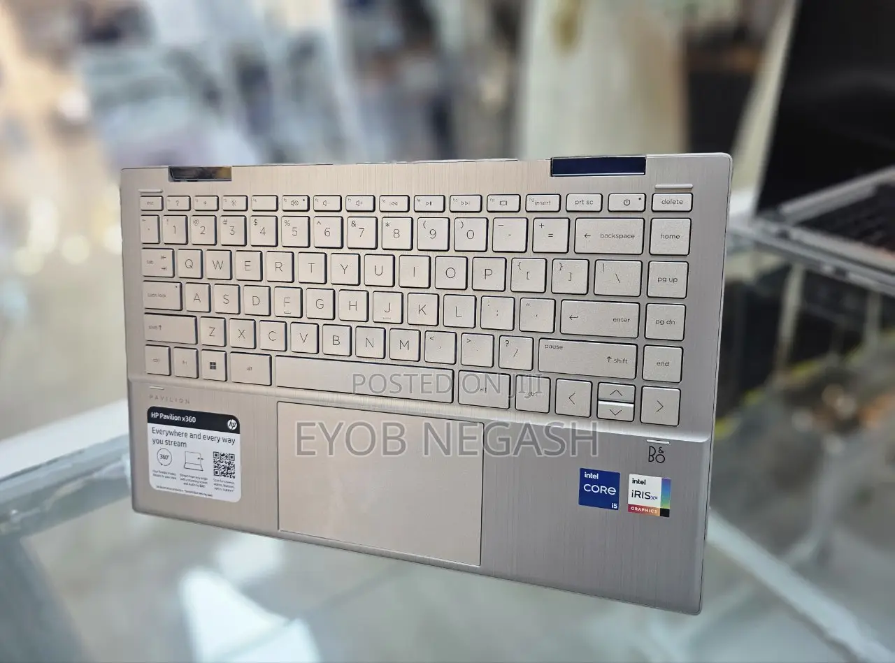 New Laptop HP Pavilion X360 8GB Intel Core I5 SSD 512GB