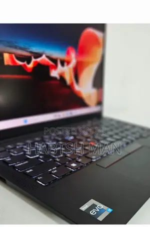 Photo - New Laptop Lenovo ThinkPad X1 Carbon 16GB Intel Core I7 SSD 512GB