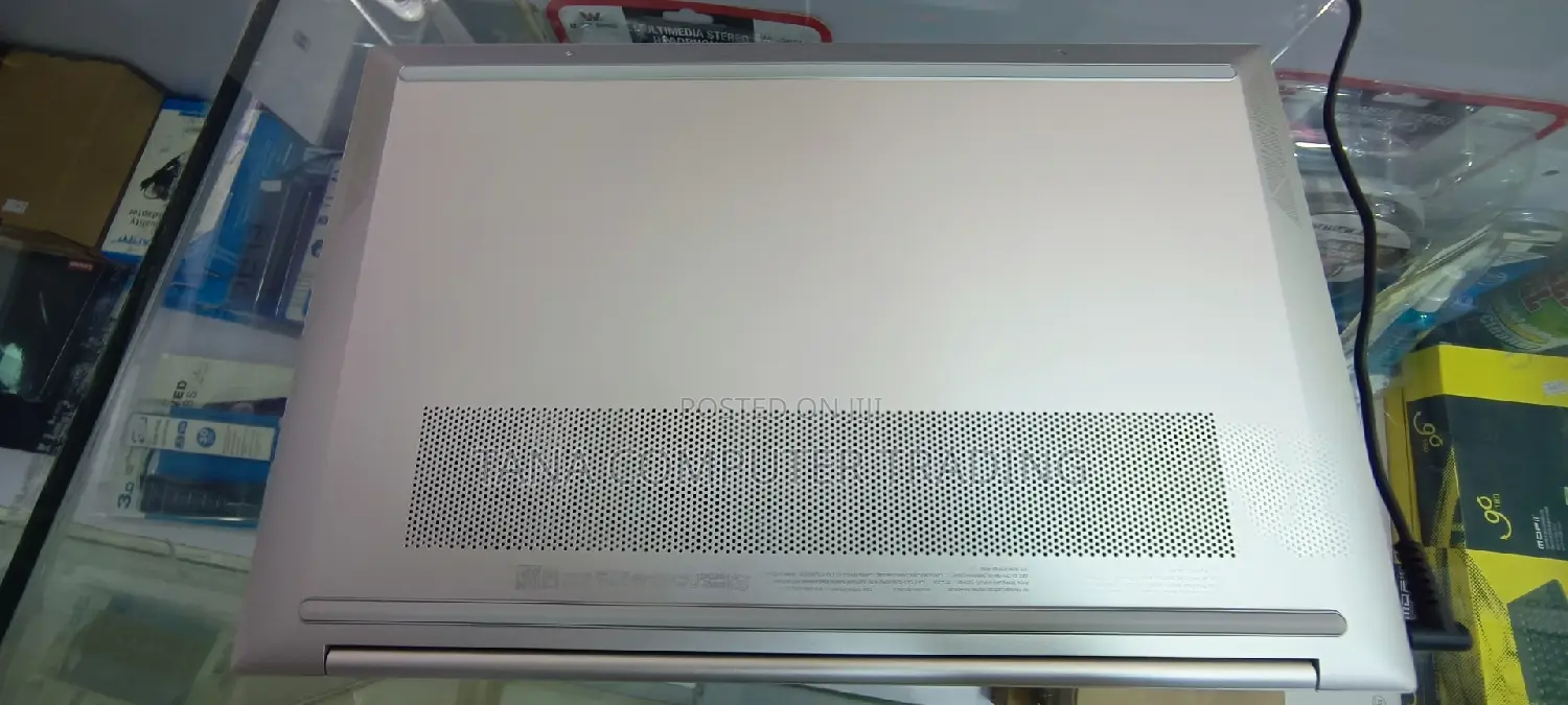 New Laptop HP Pavilion 15 16GB Intel Core I7 SSD 1T