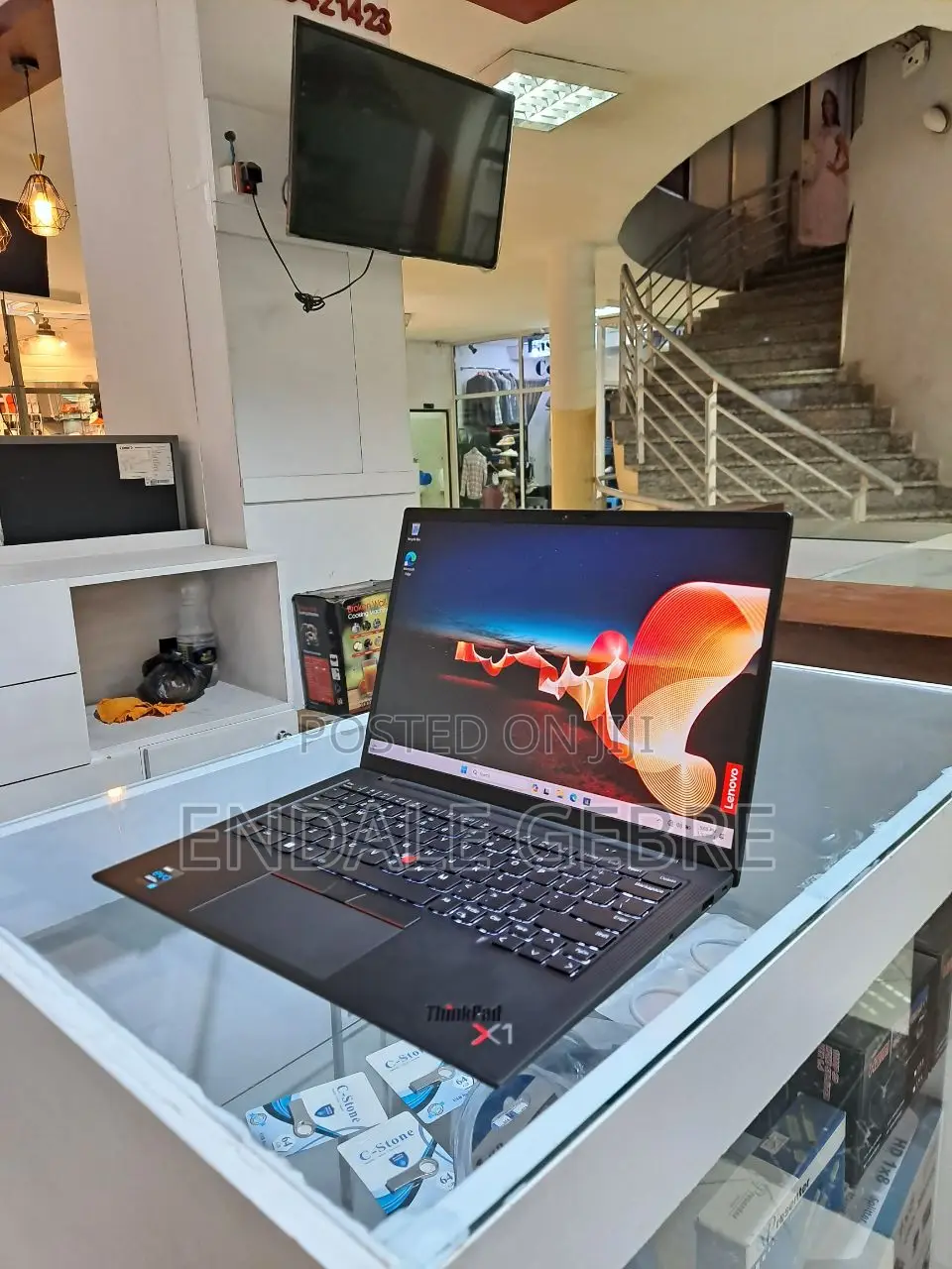 New Laptop Lenovo ThinkPad X1 16GB Intel Core i7 SSD 512GB