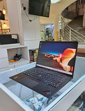 New Laptop Lenovo ThinkPad X1 Carbon 16GB Intel Core I7 SSD 512GB