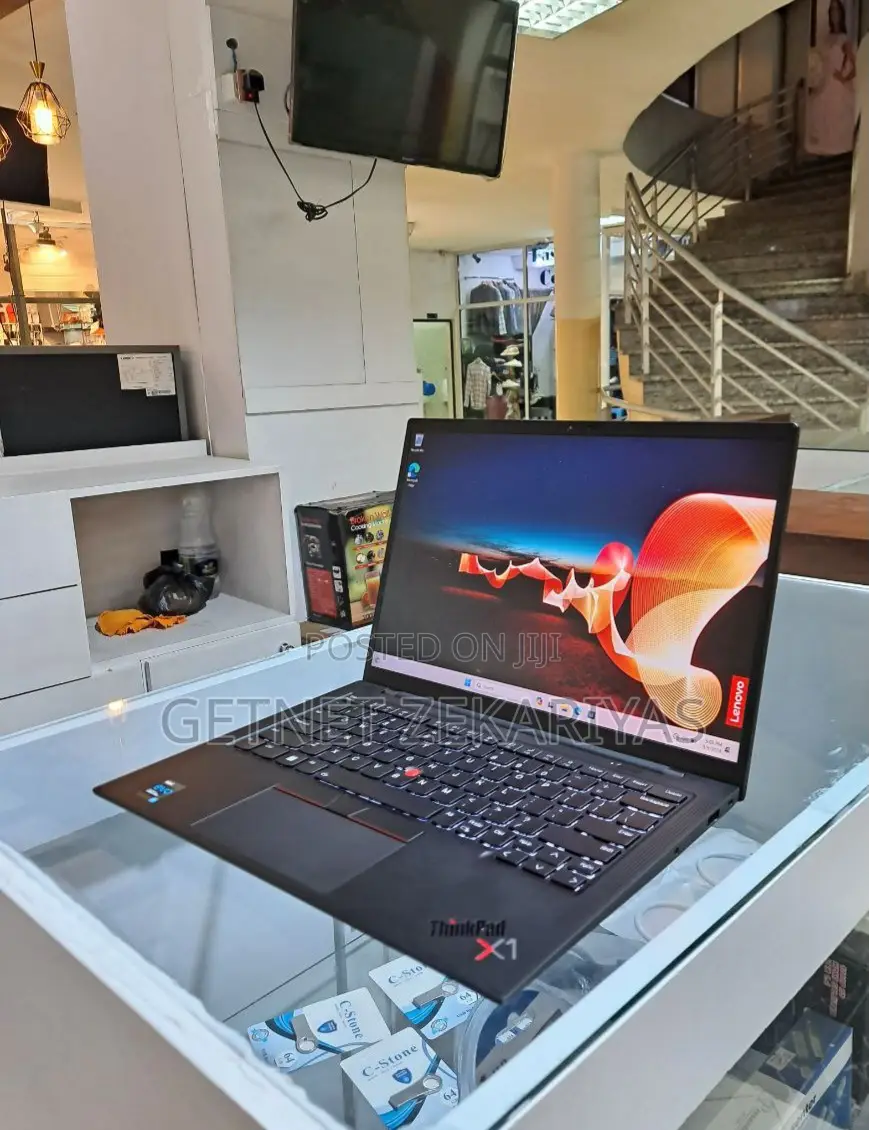New Laptop Lenovo ThinkPad X1 Carbon 16GB Intel Core I7 SSD 512GB