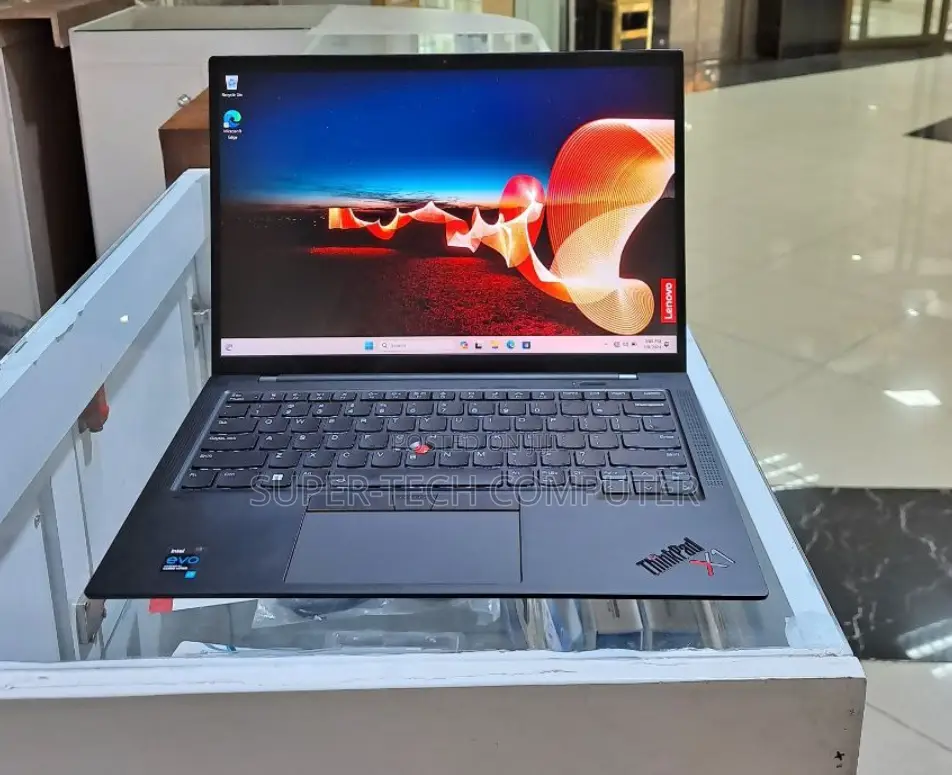 New Laptop Lenovo ThinkPad X1 Carbon 16GB Intel Core I7 SSD 512GB
