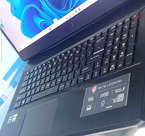 New Laptop MSI GP75 Leopard 16GB Intel Core I7 SSD 1T
