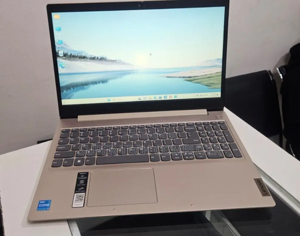 New Laptop Lenovo Ideapad 3 8GB Intel Core I3 SSD 256GB
