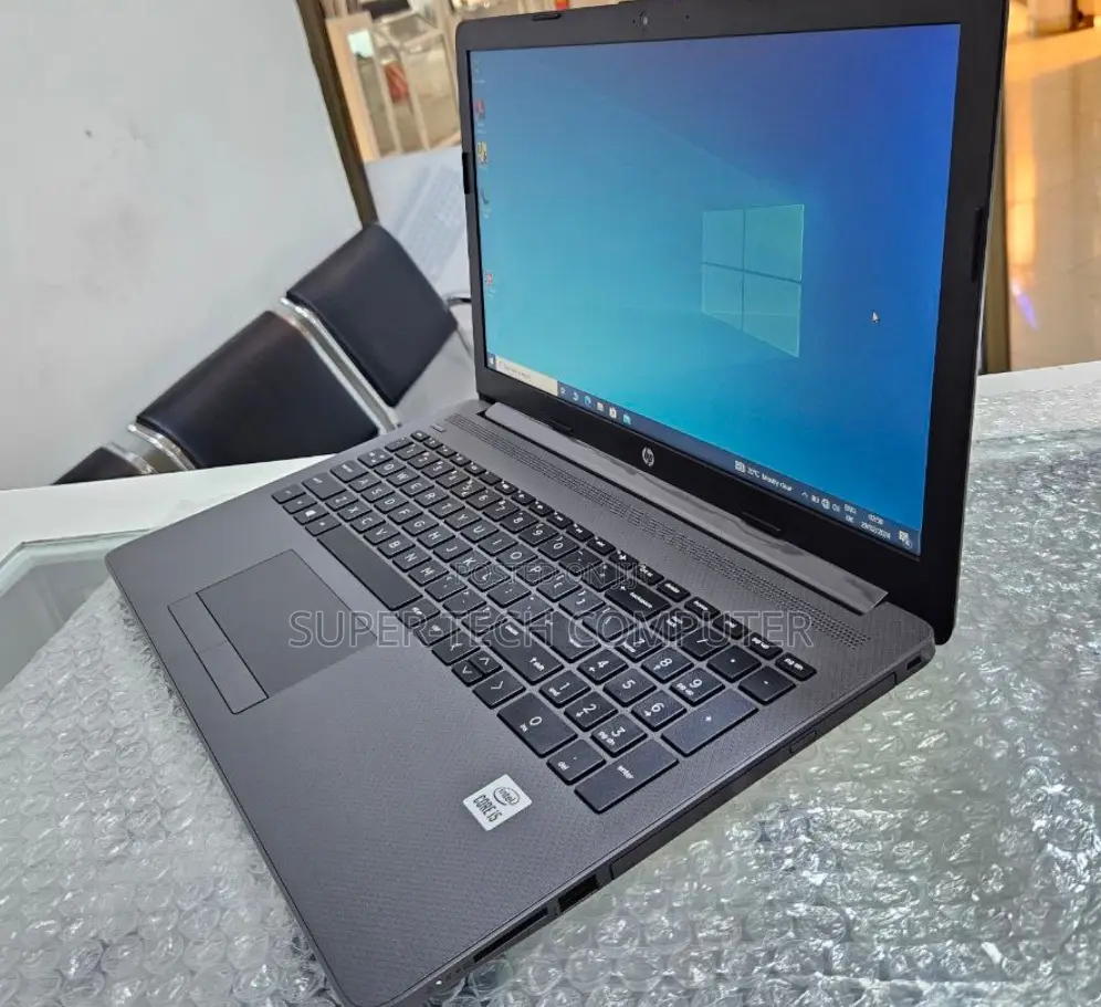 New Laptop HP Stream Notebook 8GB Intel Core I5 HDD 1T