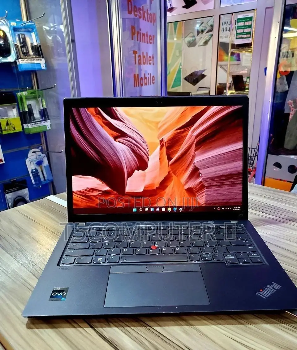 New Laptop Lenovo ThinkPad 13 16GB Intel Core I7 SSD 512GB