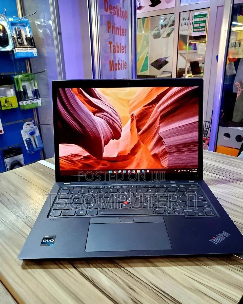 New Laptop Lenovo ThinkPad 13 16GB Intel Core I7 SSD 512GB