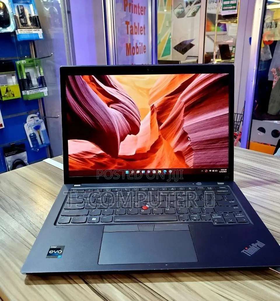 New Laptop Lenovo ThinkPad 13 16GB Intel Core I7 SSD 512GB