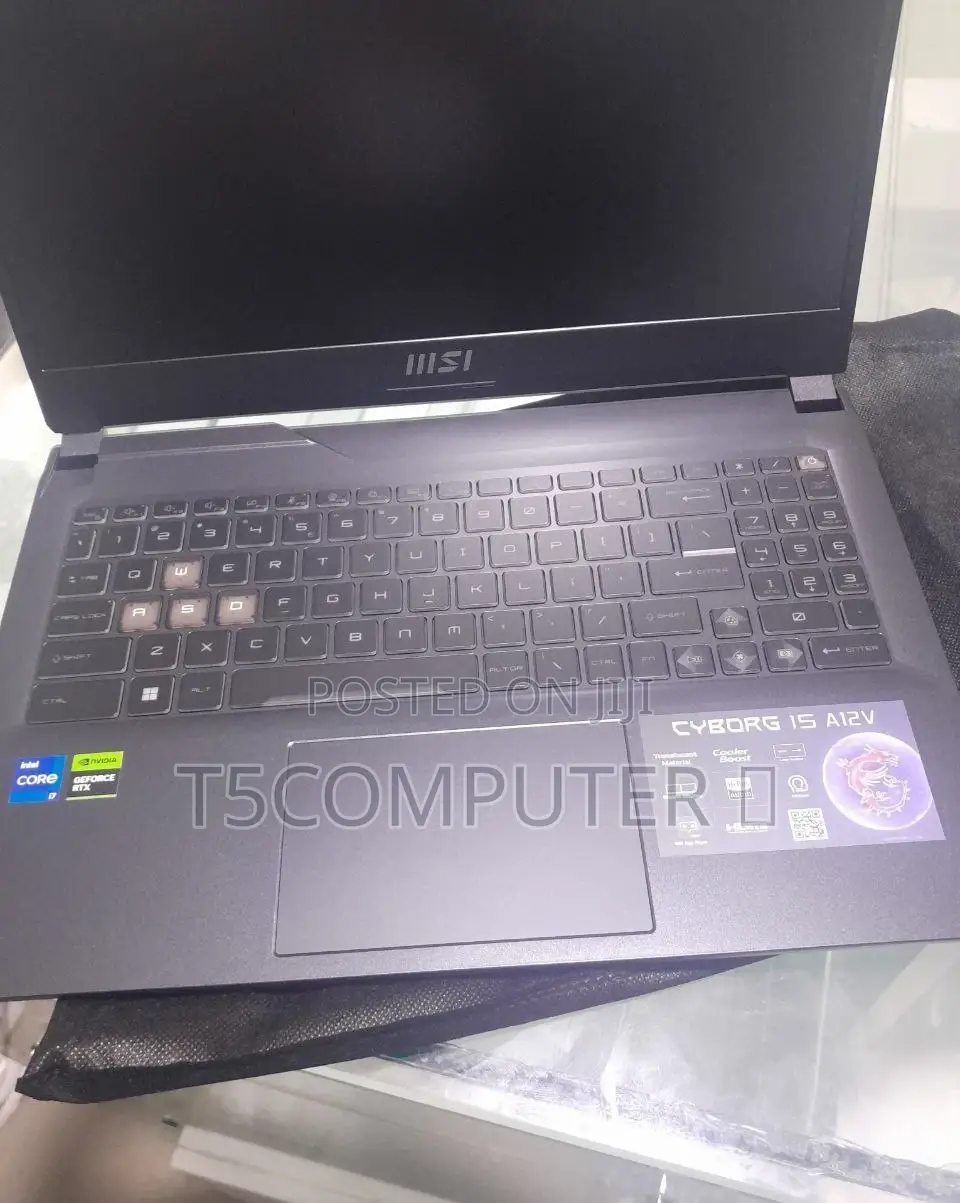 New Laptop MSI Pulse GL66 16GB Intel Core I7 SSD 512GB