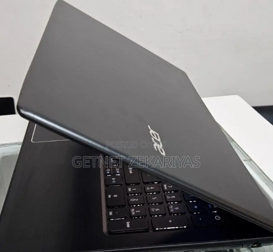 New Laptop Acer Aspire E5-771g 4GB Intel Core I3 HDD 500GB