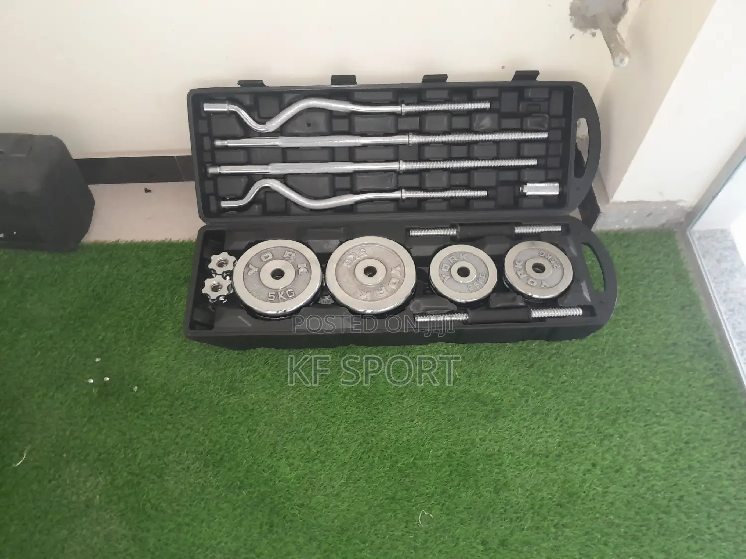 20,40,50,55 Kg Dumbbell and Barbell ( Adjusti York)