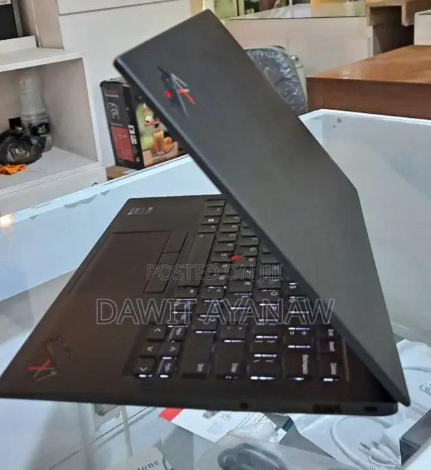 New Laptop Lenovo 16GB Intel Core I7 SSD 512GB
