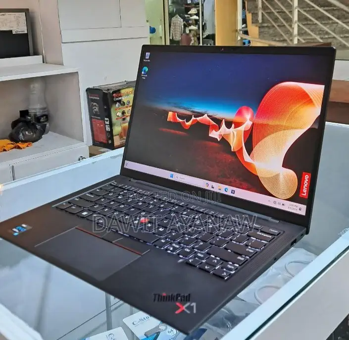 New Laptop Lenovo 16GB Intel Core I7 SSD 512GB