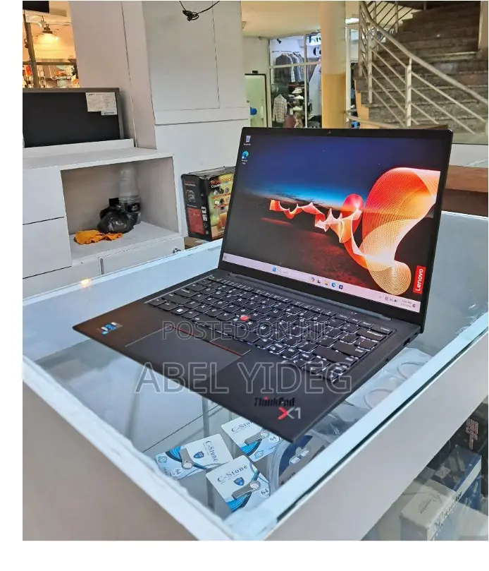 New Laptop Lenovo ThinkPad X1 Carbon 16GB Intel Core I7 SSD 512GB