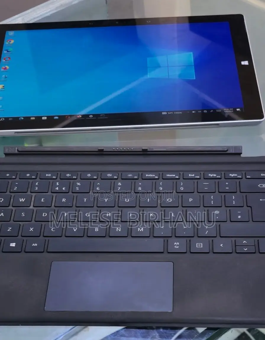 New Laptop Microsoft Surface Pro 3 4GB Intel Core I5 SSD 128GB