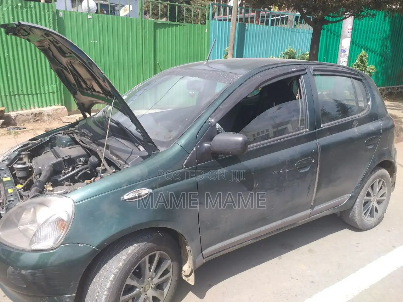 Toyota Vitz 1999 Blue