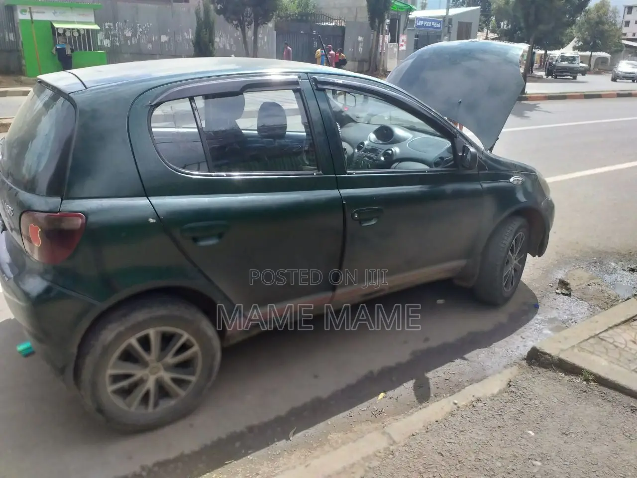 Toyota Vitz 1999 Blue