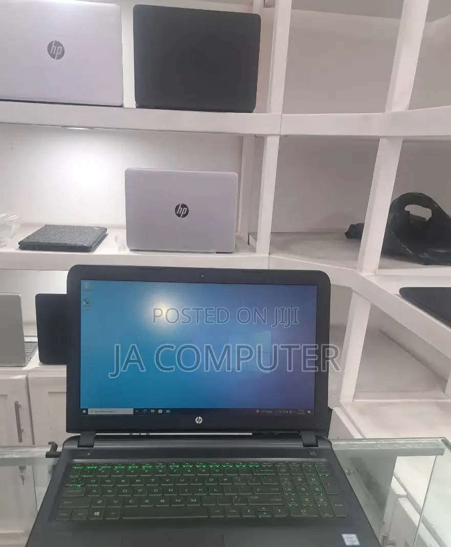 New Laptop HP Pavilion 15 16GB Intel Core I5 SSD 1.5T
