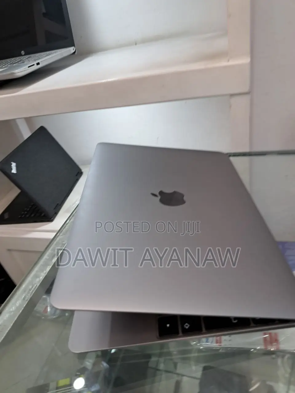 New Laptop Apple MacBook Pro 2017 8GB Intel Core I5 SSD 512GB