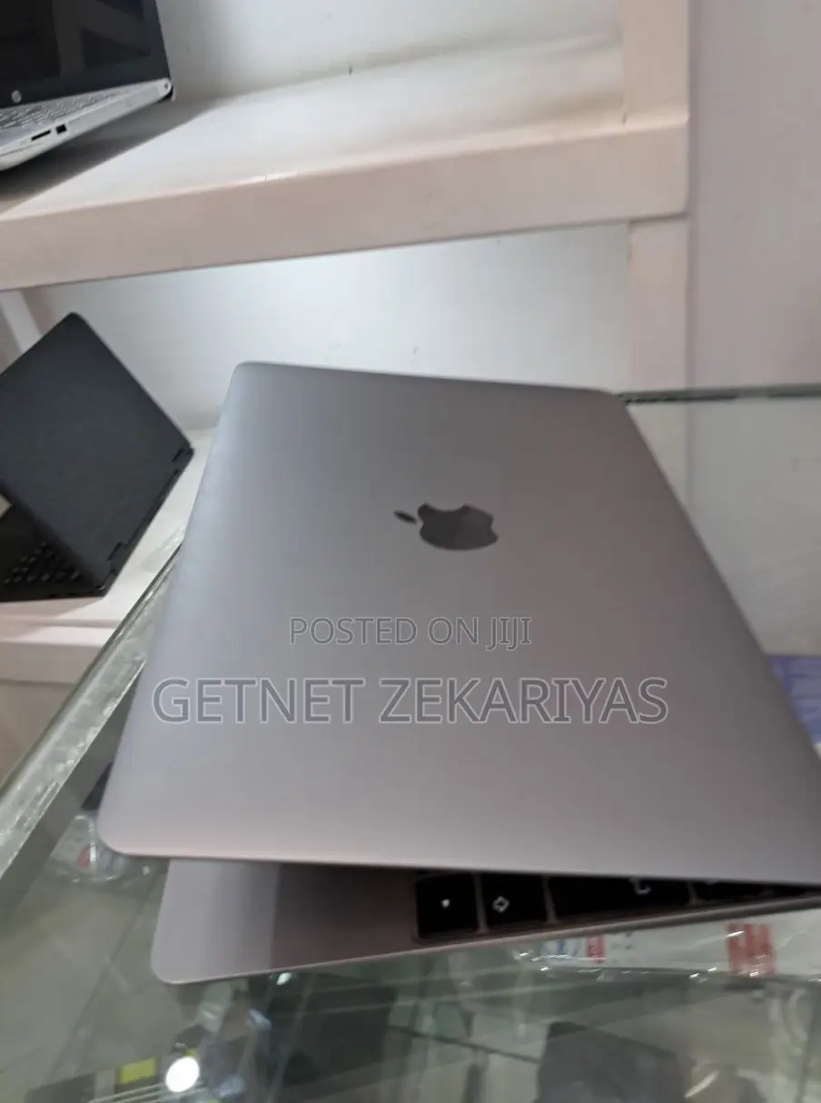 New Laptop Apple MacBook Air 2017 8GB Intel Core I5 SSD 512GB