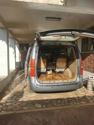 Hyundai Starex 2012 Silver