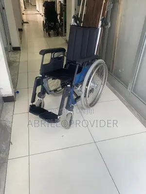 Heavy Duty Foldable Lightweight Wheelchair|Used Wheelchair