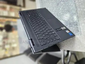 New Laptop Lenovo Lrgion 7i 8GB Intel Core I5 SSD 512GB
