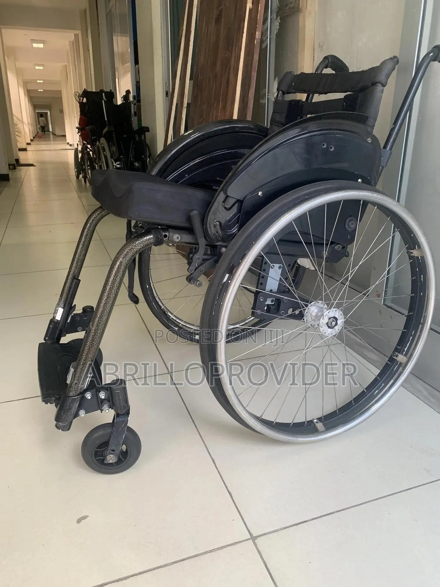 Extra Comfort and Grip Wheelchair|Used Wheelchair