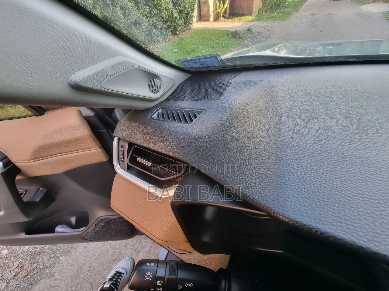 Toyota RAV4 2022 Green