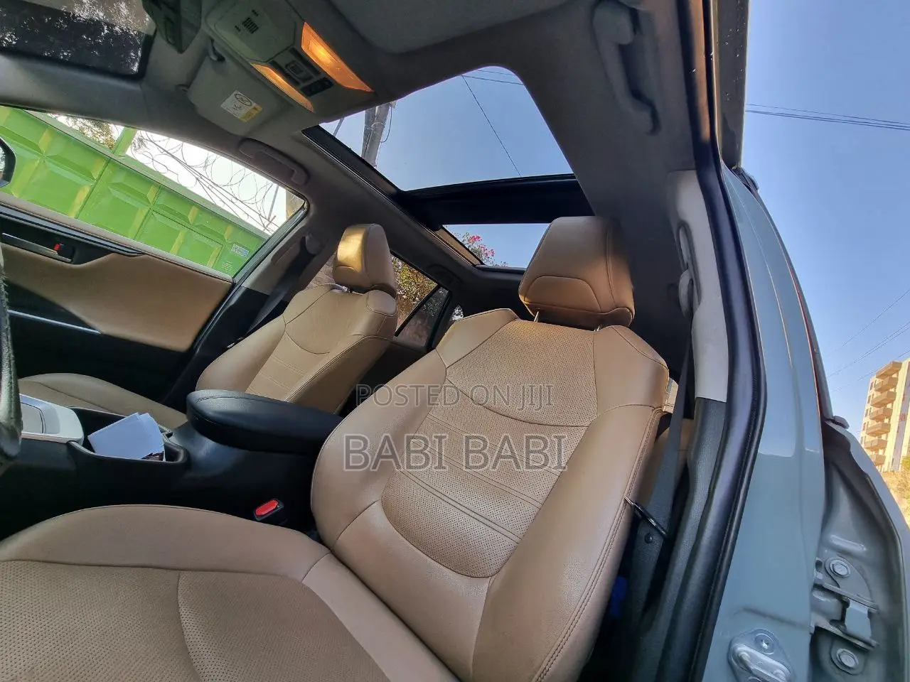 Toyota RAV4 2022 Green