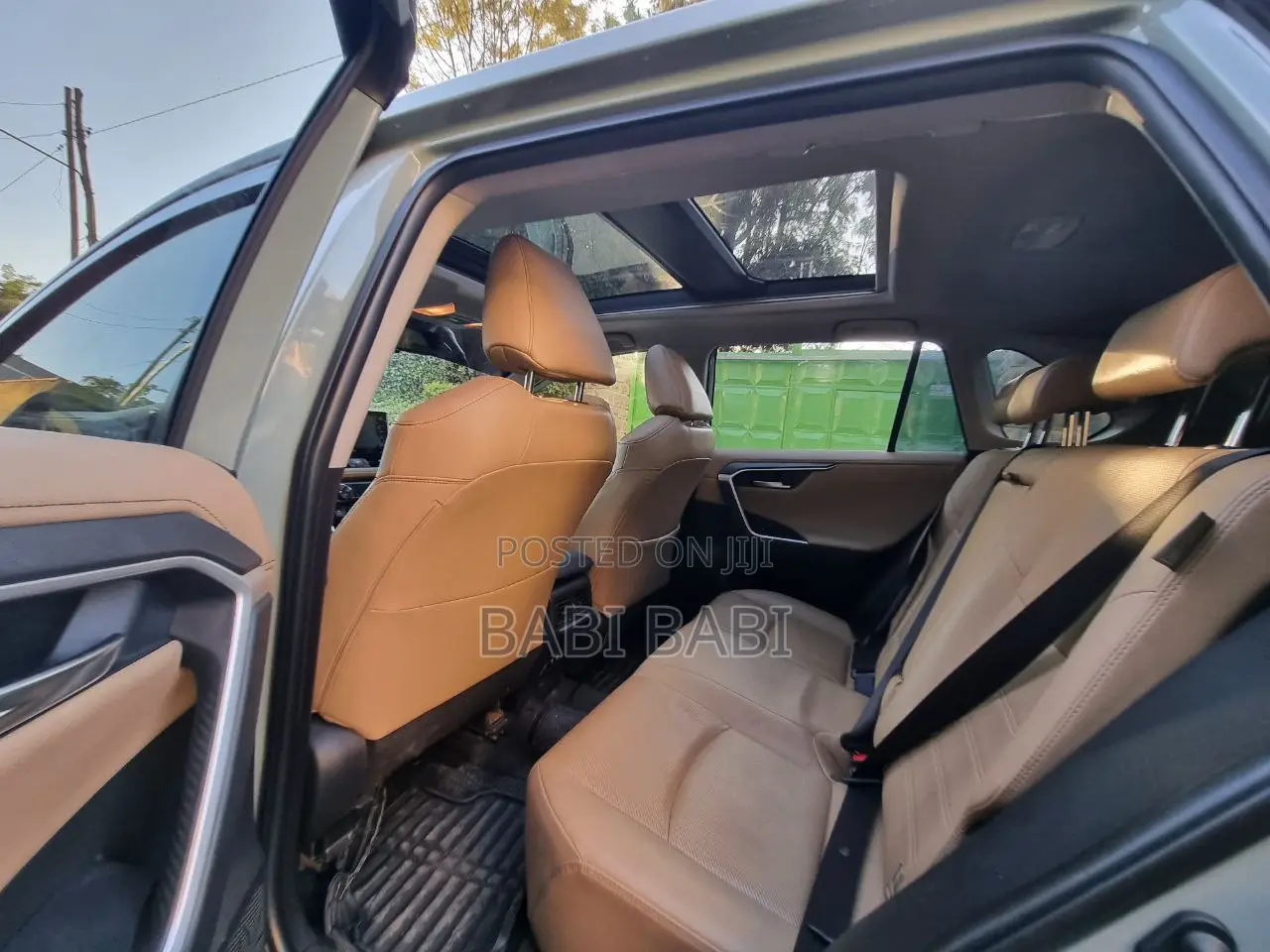 Toyota RAV4 2022 Green