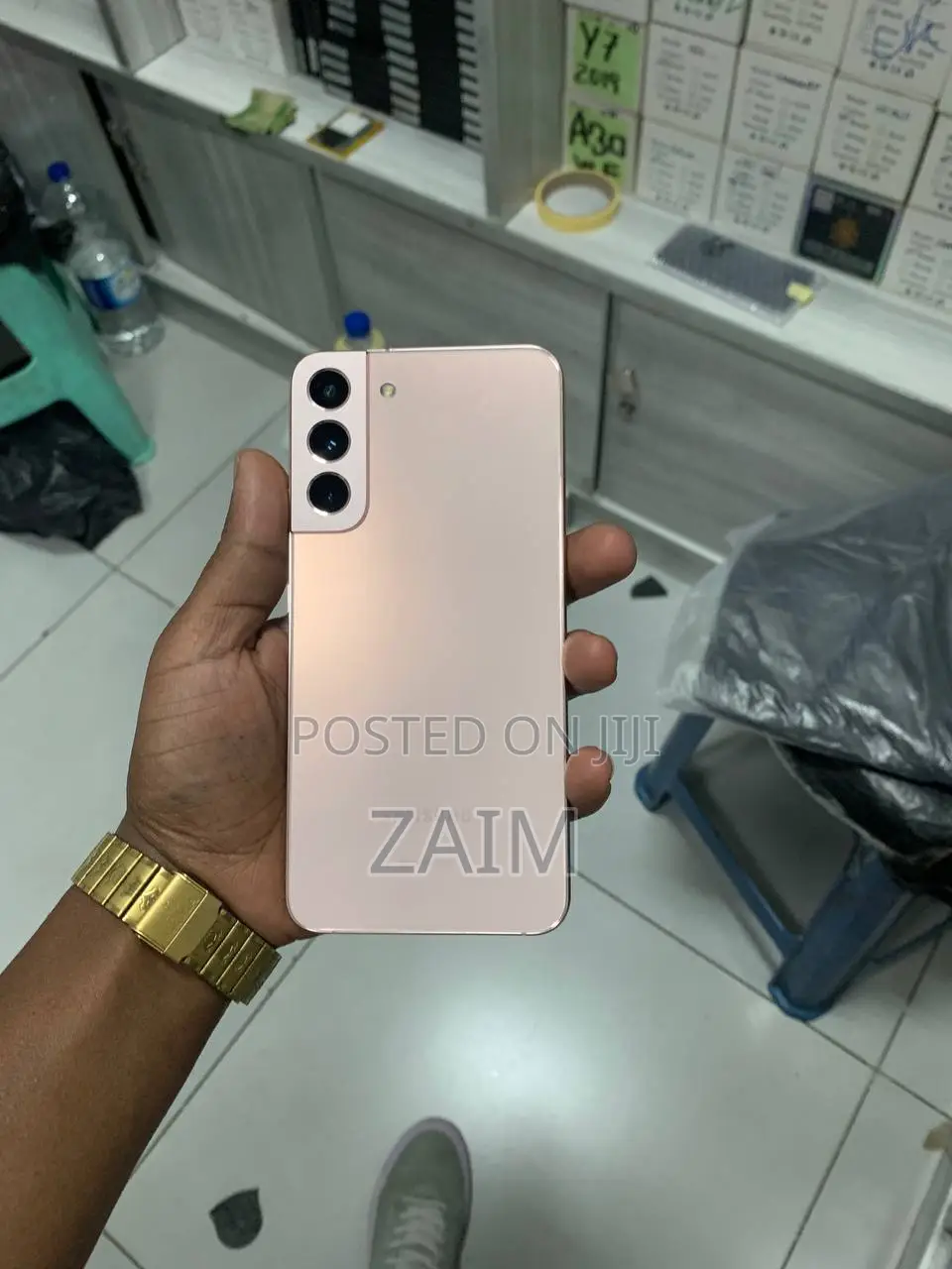 New Samsung Galaxy S22+ 5G 128 GB Rose Gold