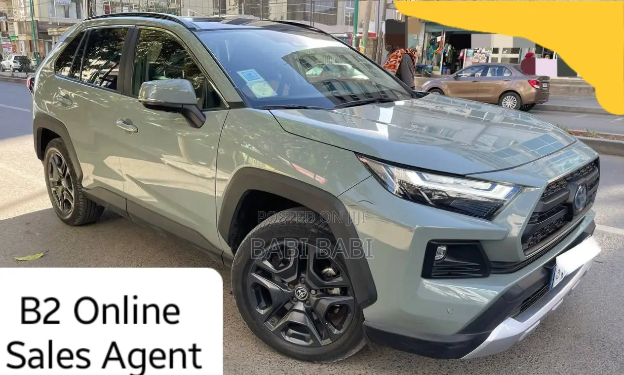 Toyota RAV4 2022 Green