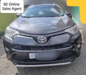 Photo - Toyota RAV4 2017 Gray