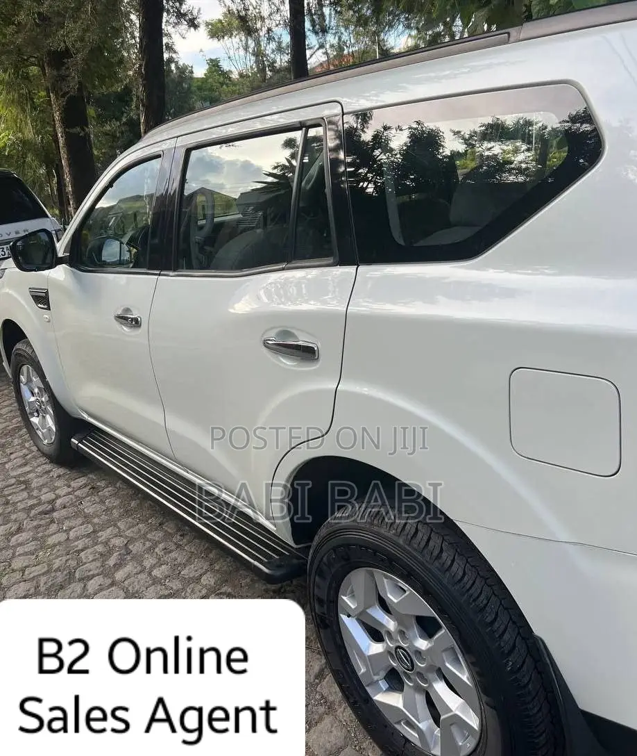 Nissan Xterra 2021 White