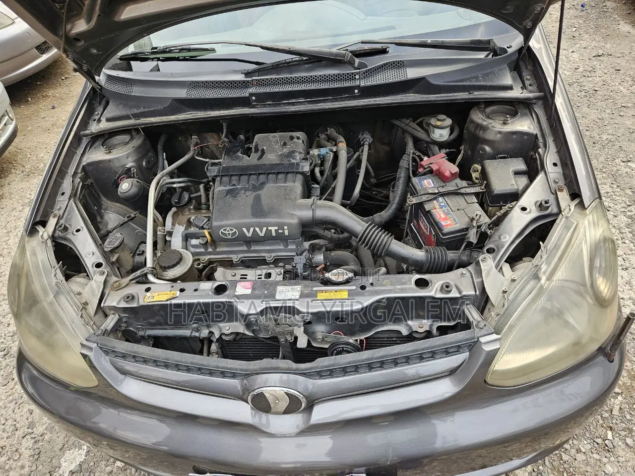 Toyota Platz 2005 Gray