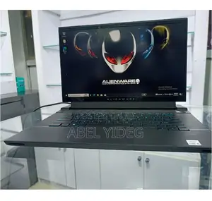 New Laptop Alienware M17x R2 32GB Intel Core I9 SSD 1T