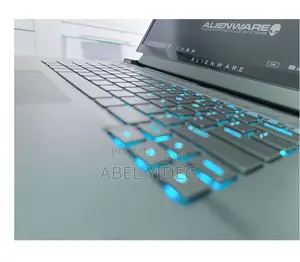New Laptop Alienware M17x R2 32GB Intel Core I9 SSD 1T