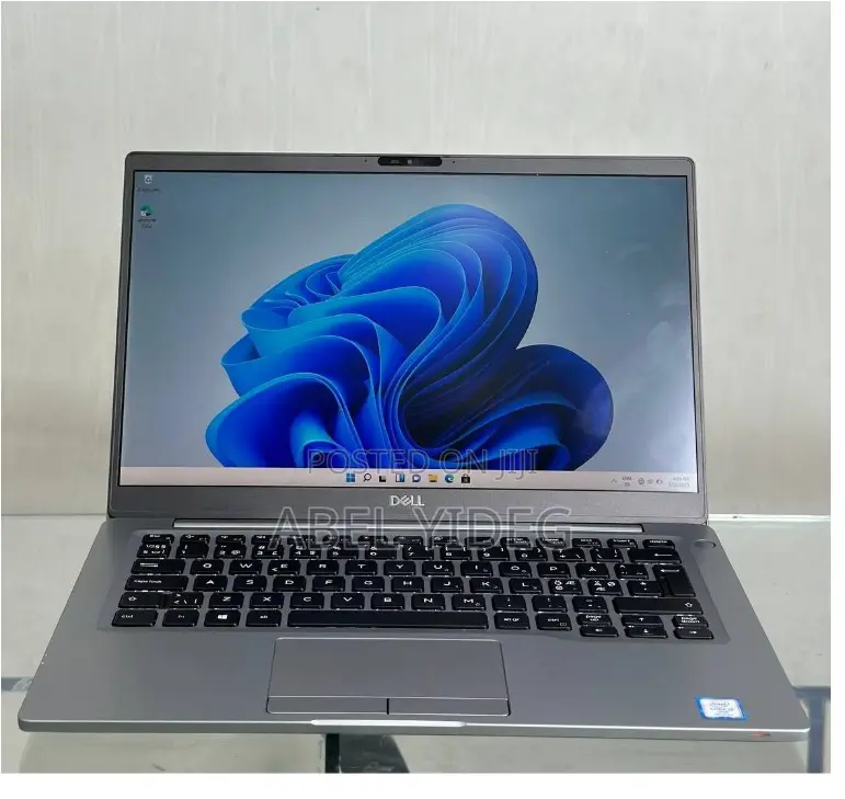 New Laptop Dell 16GB Intel Core I7 SSD 256GB