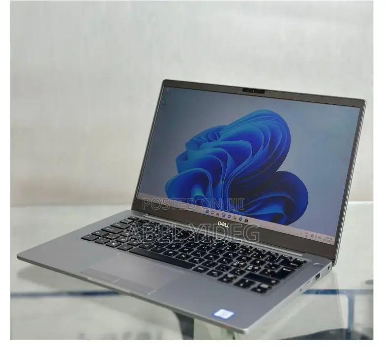 New Laptop Dell 16GB Intel Core I7 SSD 256GB