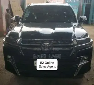 Photo - Toyota Land Cruiser 2015 Black