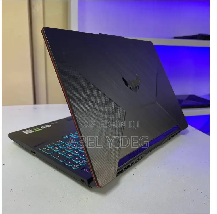 New Laptop Asus TUF Dash F15 8GB Intel Core I7 SSD 512GB