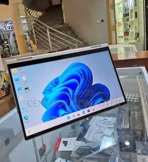 New Laptop Lenovo Yoga C740 8GB Intel Core I5 SSD 512GB