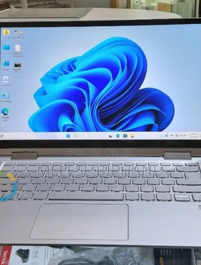 New Laptop Lenovo Yoga C740 8GB Intel Core I5 SSD 512GB