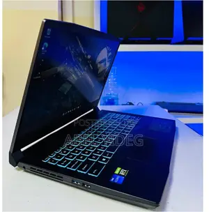 New Laptop MSI Pulse GL66 8GB Intel Core I5 SSD 512GB