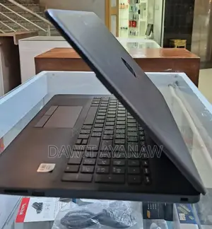 New Laptop HP Stream Notebook 8GB Intel Core I5 HDD 1T