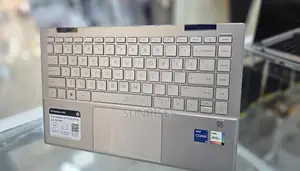 New Laptop HP Pavilion X360 15t 16GB Intel Core I5 SSD 512GB